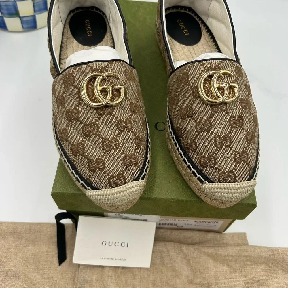 Women’s Gucci, GG Supreme canvas Espadrilles size 40.5 made in Italy